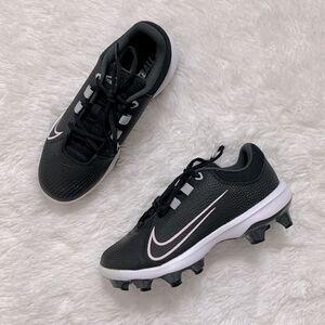 New Nike Women’s Hyperdiamond 4 Pro MCS Softball Cleats Black & White Sz 8